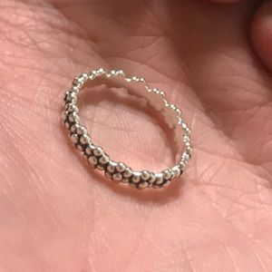 Pandora Ring